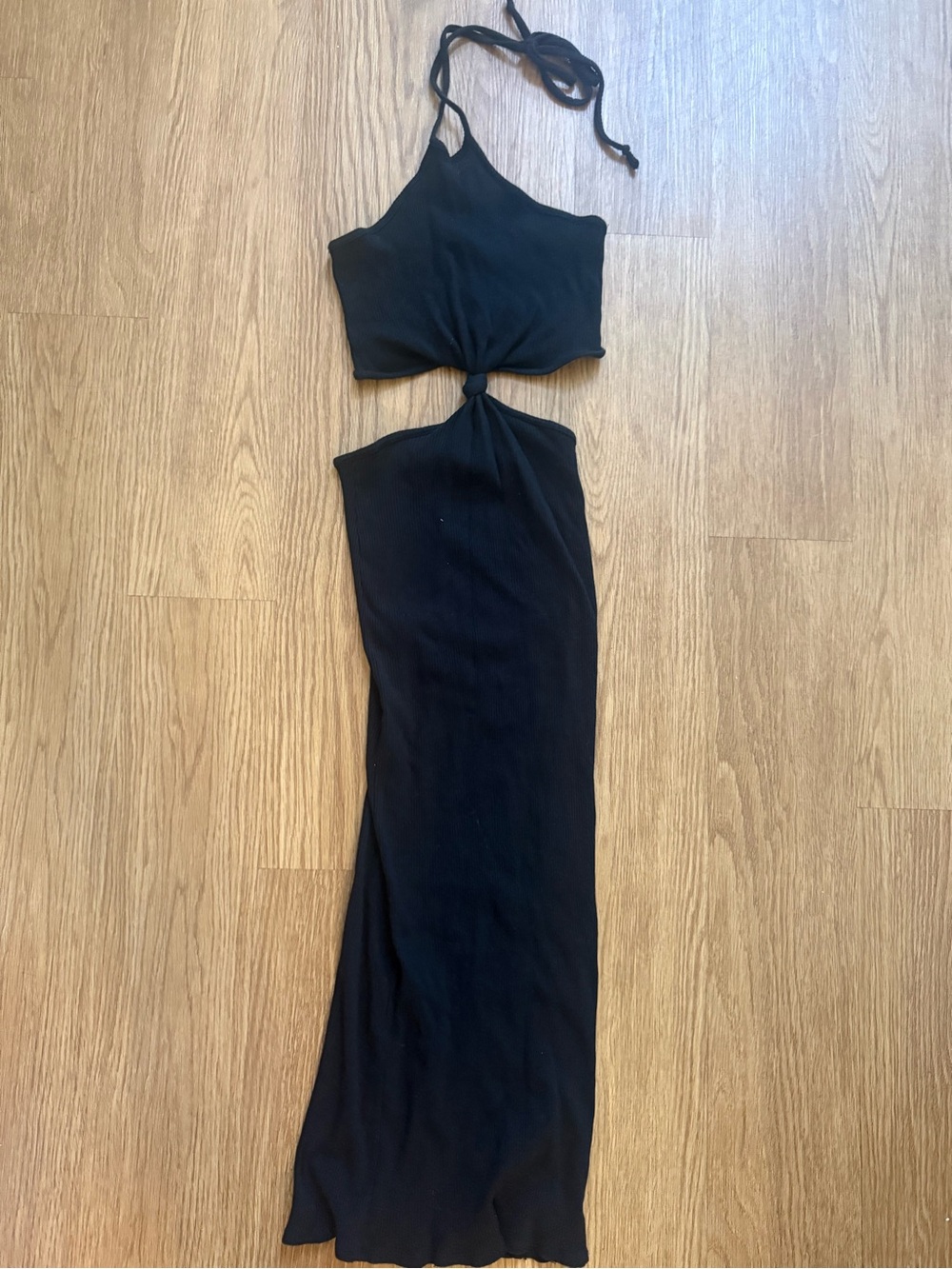 Vici Black Backless Cutout Halter Maxi Dress